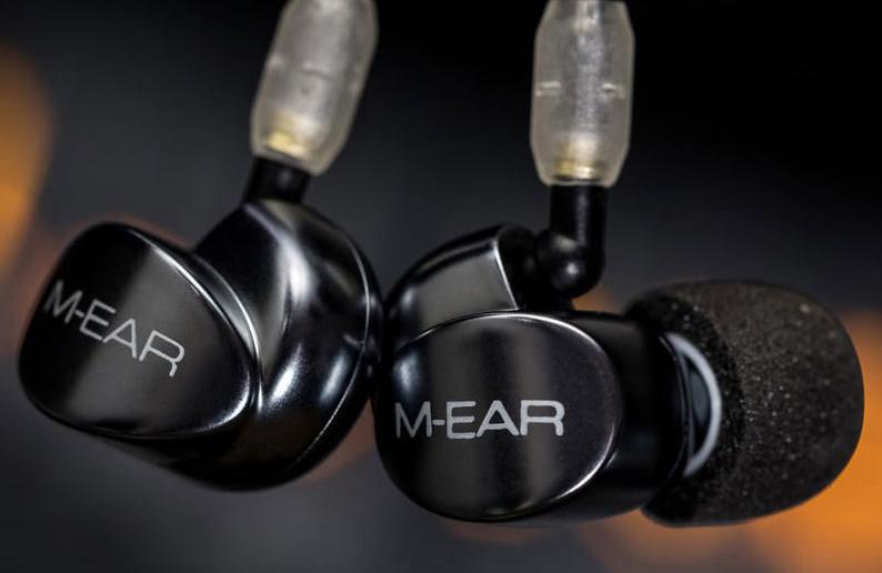       - M-EAR 2D       ,  M-EAR 4D      