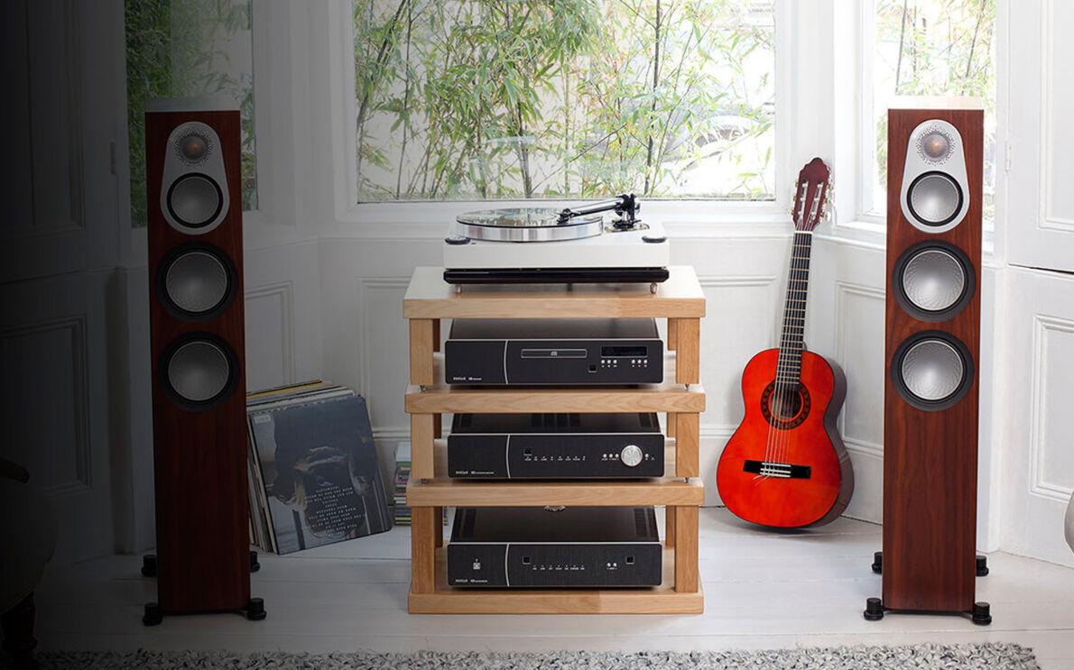 Monitor Audio Silver 300 Walnut
