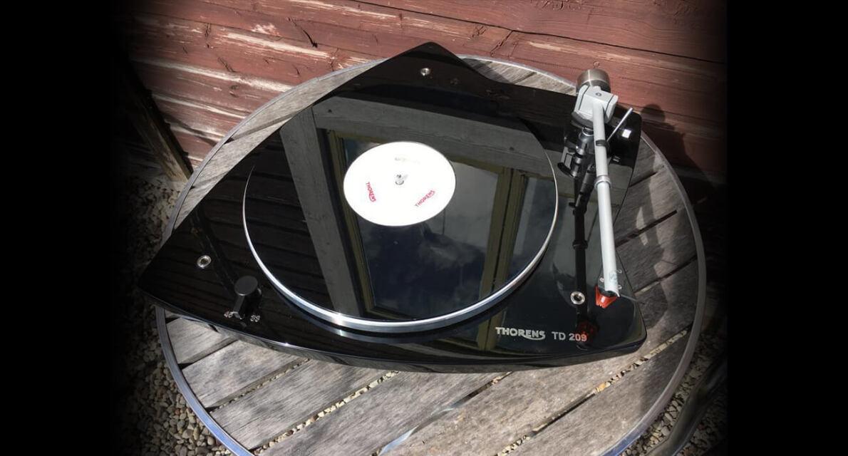 Thorens TD 209