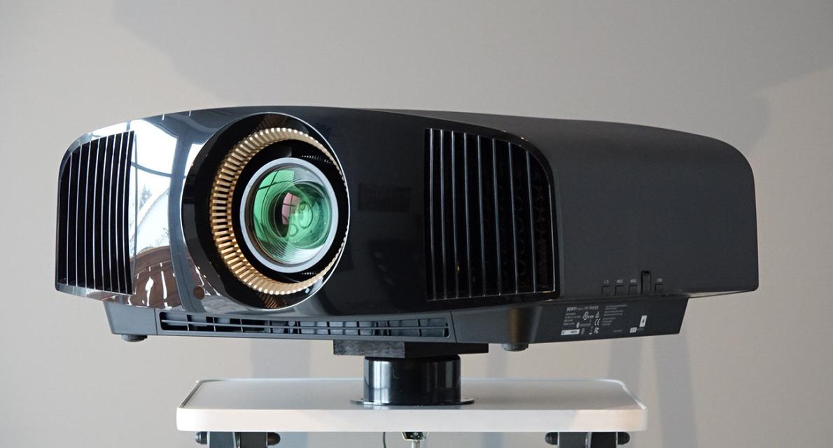 4K-панель SXRD™