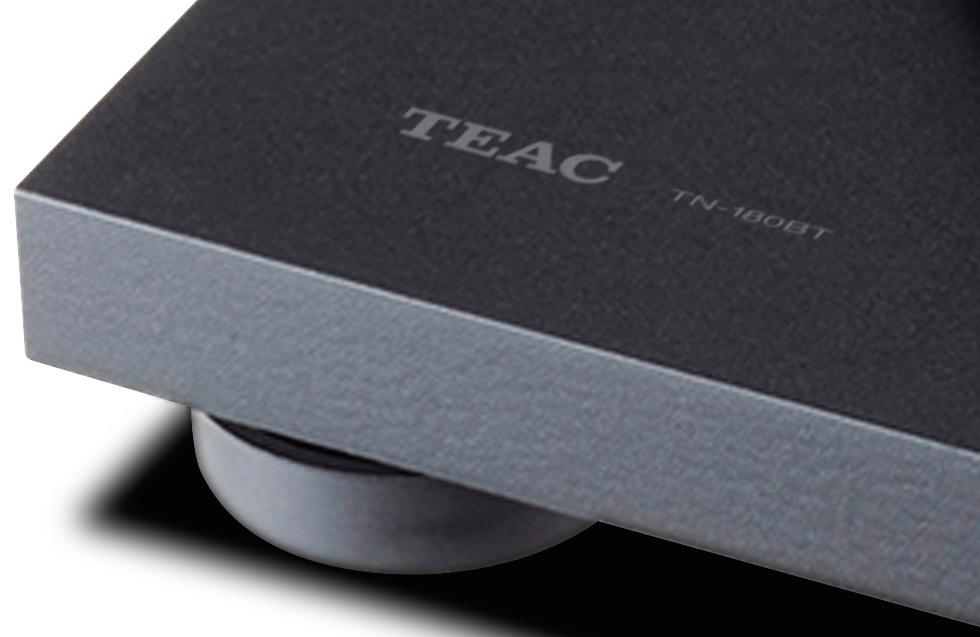 TEAC TN-180BT Black