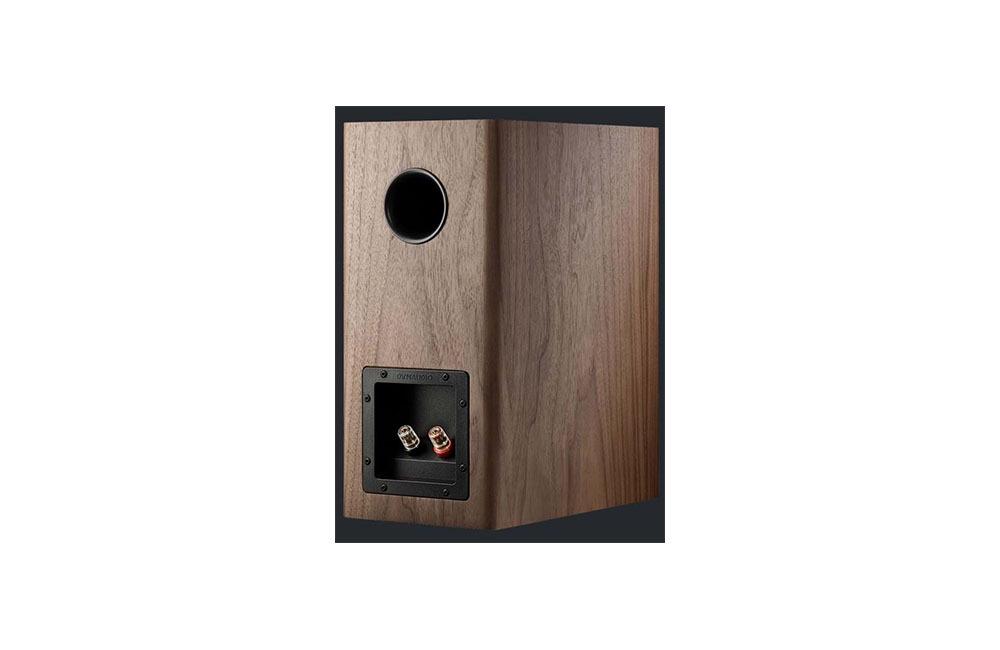 Dynaudio Evoke 20 Walnut Wood